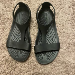 Crocs Serena sandal size 6 NWOT